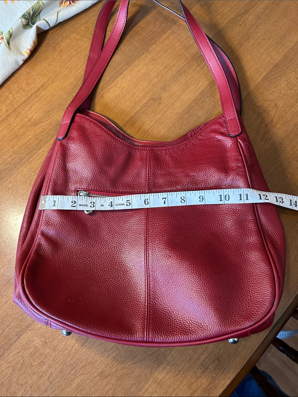 S Zone Red Leather Shoulder Tote Bag - Picture 11 of 12